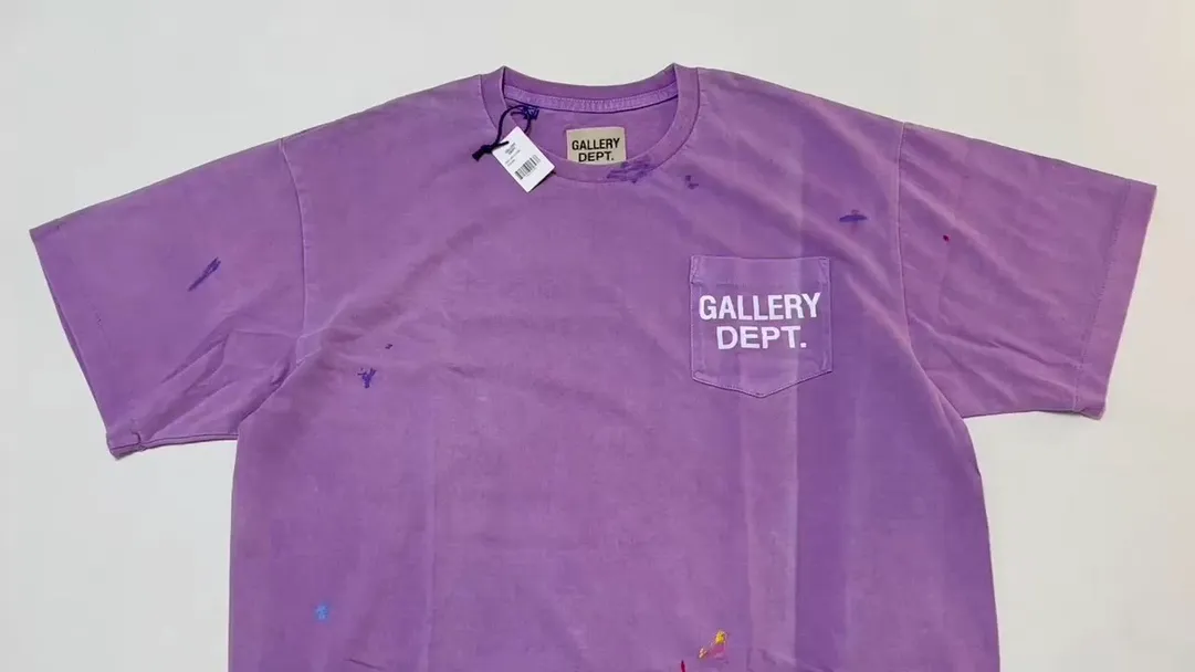 New models in stock! GALLERY DEPT VINTAGE LOGO PAINTED TEE PURPLE Purple ink splashed distressed short sleeves Retro English pocket TEE Purple S-XL Ready-to-wear dyeing Fried salt distressing Hand-sewn plaster bone Very heavy industry Manufacturing dark and light fading technology Hand-splashed ink graffiti Genuine acrylic material
